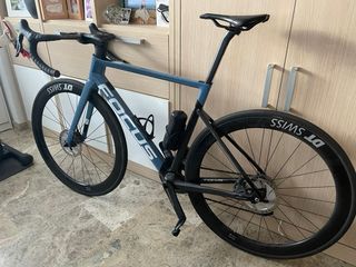 Bicicleta Focus Izalco Max 9.6 Ultegra Di2 talla M