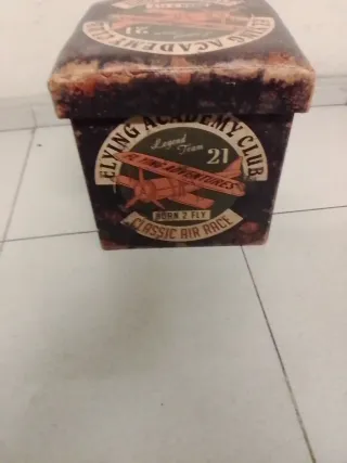 Taburete Retro con Almacenaje