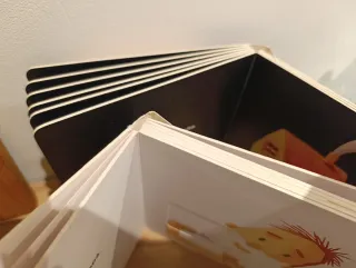 Buenos días (Día y noche) (Spanish Edition)