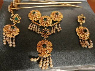 Aderezo Fallera Oro y Verde.