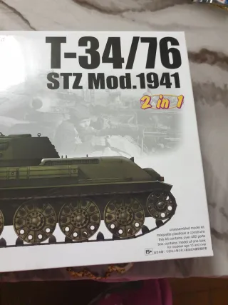 Maqueta T-34/76 STZ Mod.1941 Dragon 1:35