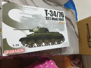 Maqueta T-34/76 STZ Mod.1941 Dragon 1:35