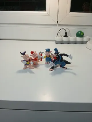 Figuras Disney: El Lobo y los 3 Cerditos