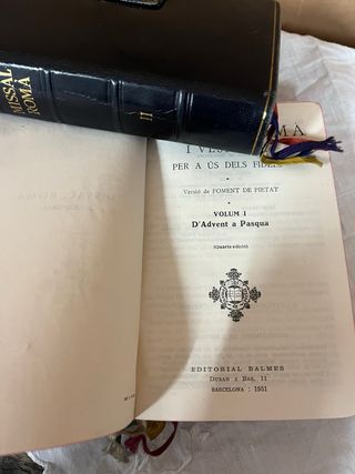 Missal Roma 2 tomos de 1948 y 1951 latín/catalan