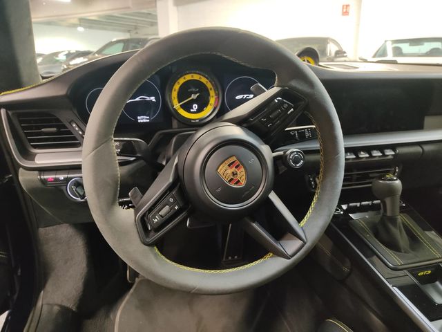 Porsche 911 Coupé 4.0 510 GT3 PDK 2024