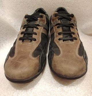 Zapatillas vestir hombre negras y marrones