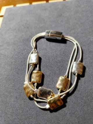 Pulsera eslabones dorados y plateados