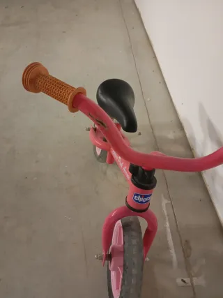 Bici sin pedales Chicco Pink Arrow