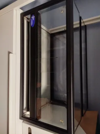 Terrario Negro y Transparente