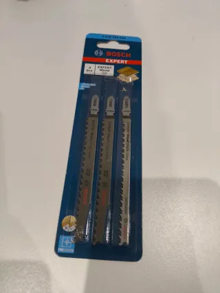 Caladora Powerplus 400W + Sierras Bosch Expert