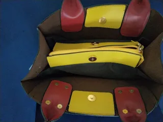 BONITO BOLSO A ESTRENAR