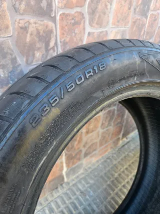 4 Neumáticos 235/50/18 ruedas audi seat. Mercedes