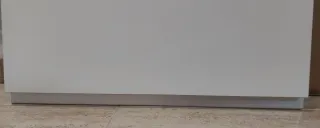 Puerta de mueble blanca