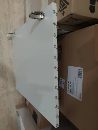 Puerta de mueble blanca