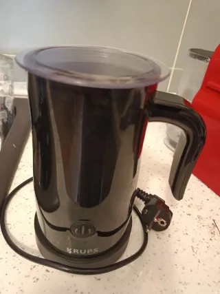 Set Macchina Caffè Krups + Montalatte