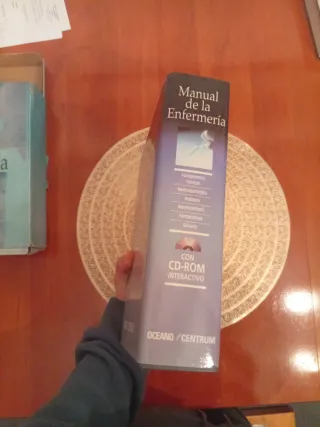 Manual De LA Enfermeria (Spanish Edition)
