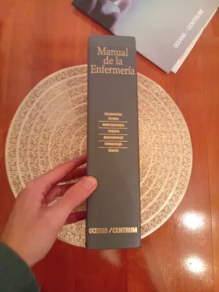 Manual De LA Enfermeria (Spanish Edition)