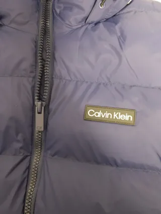 Abrigo plumífero Calvin Klein azul