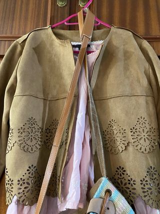 Chaqueta ante Bimba y Lola + Blusa + Bolso