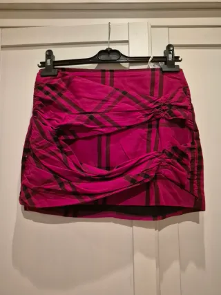 Falda Zara Tartán Roja