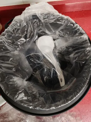 Olla Multifunción SOGO 900W 5L. NUEVA SIN USO