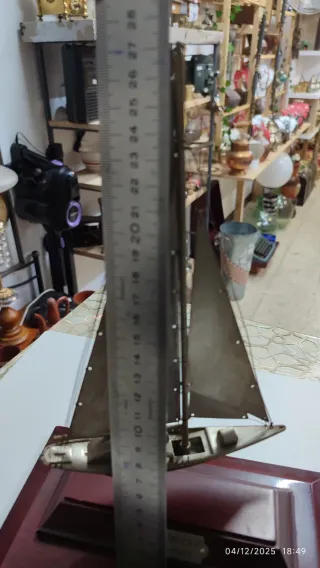 Maqueta Velero America's Cup 1930