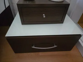 Mesitas de noche madera y cristal