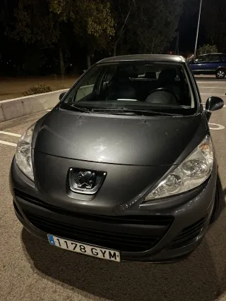 Peugeot 207 2010