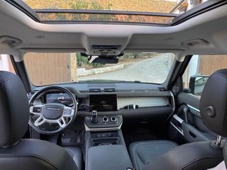 Land Rover Defender 2022 xs edition