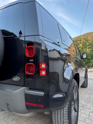 Land Rover Defender 2022 xs edition