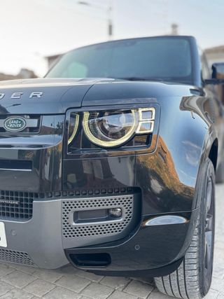 Land Rover Defender 2022 xs edition