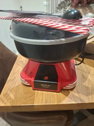 Máquina Algodón de Azúcar Cecotec
