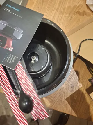 Máquina Algodón de Azúcar Cecotec