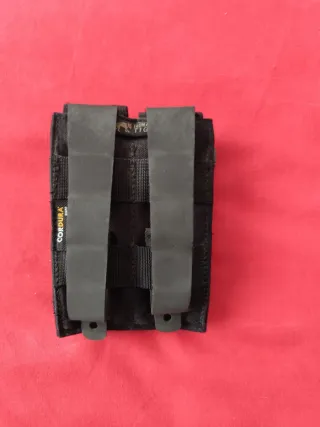 Portacargadores doble y simple de arma corta