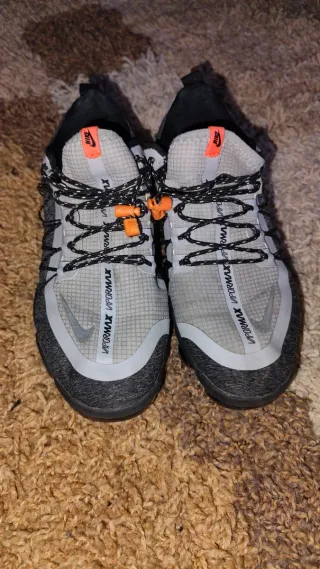 Zapatillas Nike Mujer VaporMax Grises y Verdes