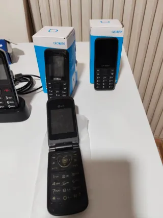 Lote 4 Teléfonos Móviles Alcatel todos por 40€