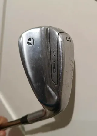 4 Hierros - Taylormade P790