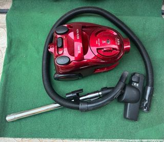 Aspiradora AEG Viva Spin 1800W HEPA