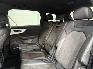 Audi Q7 55 TFSI E 2021