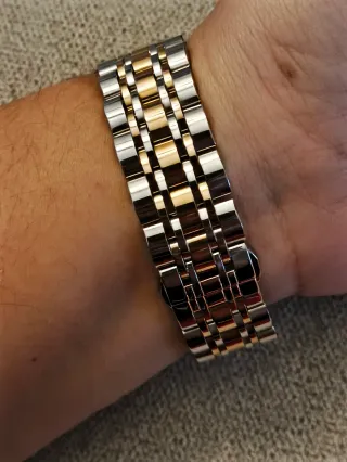 Reloj Gucci Oro Rosado y Plata con Cristales