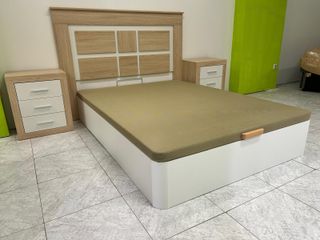 Canapé Blanco 150x190 + Cabecero + 2 Mesitas