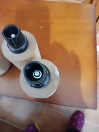 Patas para cama de madera y plástico