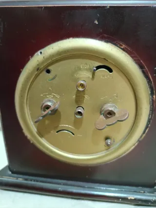 Orologio sveglia da tavolo Peter vintage