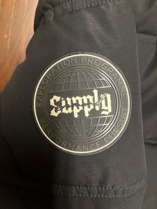 Supply & Demand Giubbotto Nero con Cappuccio