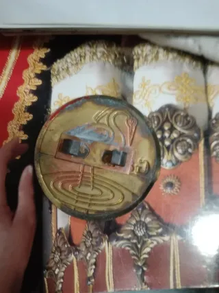 Antigua insignia ojal cafés Garza