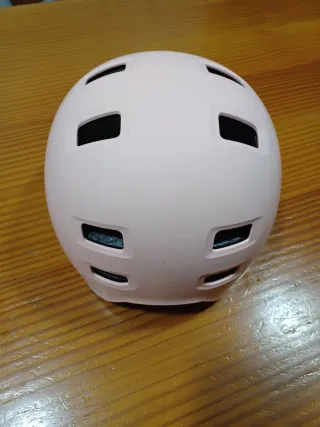 Patines de cuatro ruedas paralelas talla 36.