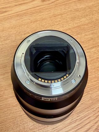 Objetivo Sony  90mm f/2.8 Macro SEL90M28G