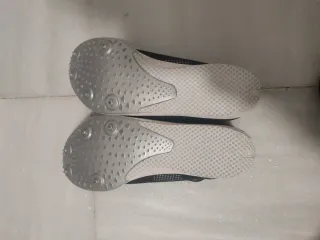 Botas de atletismo Kiprun con clavos