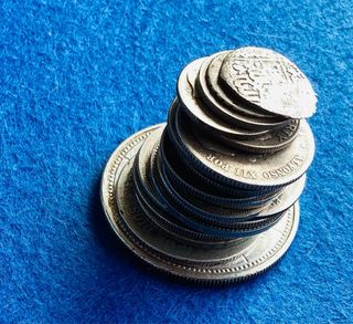 100 GRAMOS DE MONEDAS PLATA DEL MUNDO