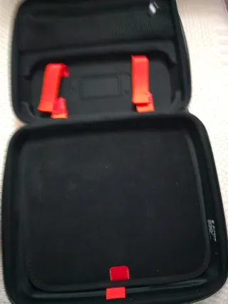 Custodia Rigida Nintendo Switch Bigben Deluxe Rossa